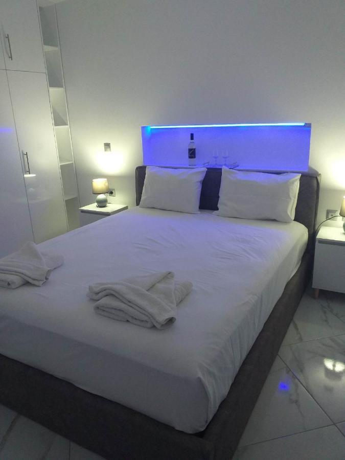 Infinity Blue Suite Panteli Dış mekan fotoğraf