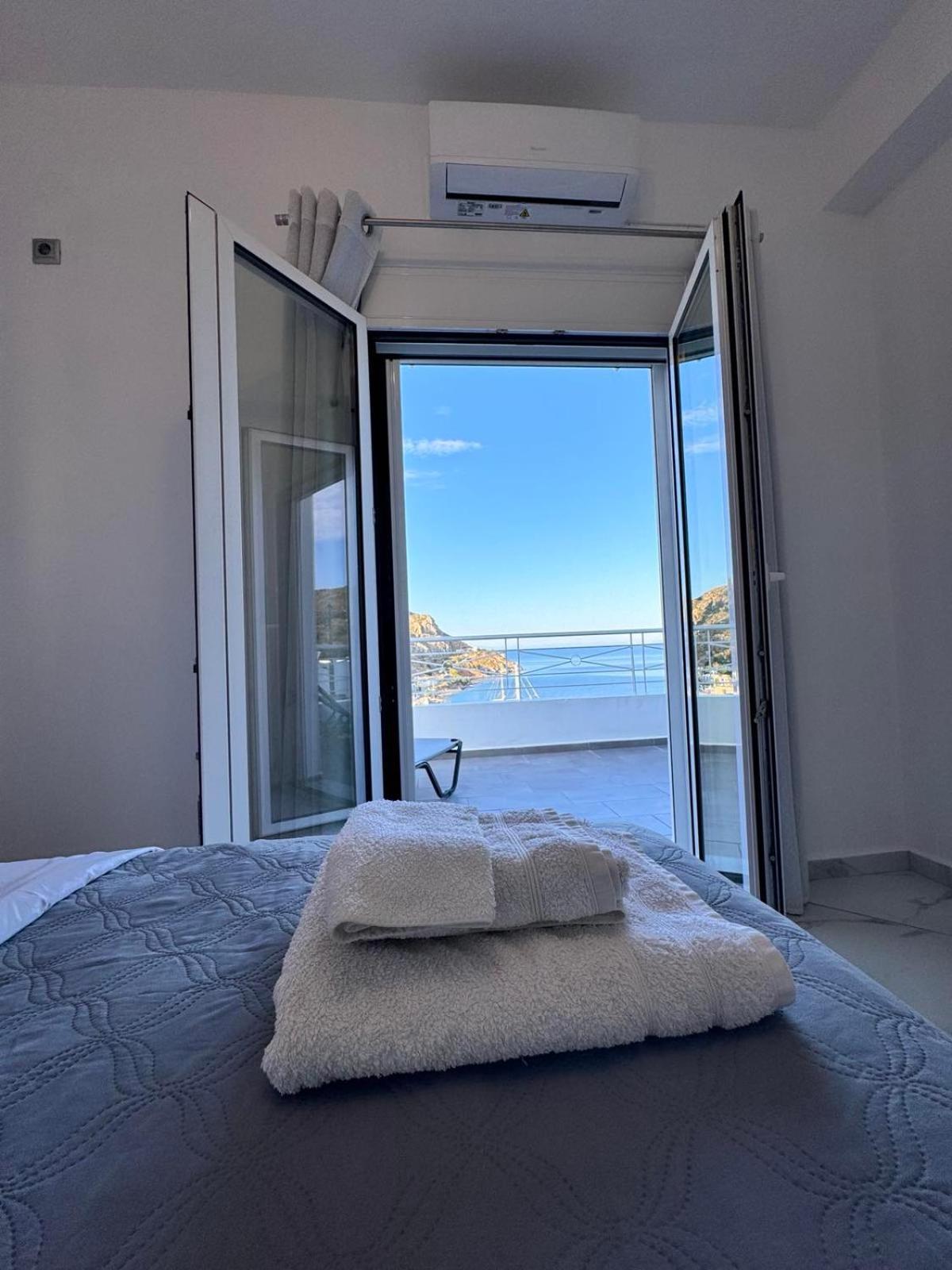 Infinity Blue Suite Panteli Dış mekan fotoğraf